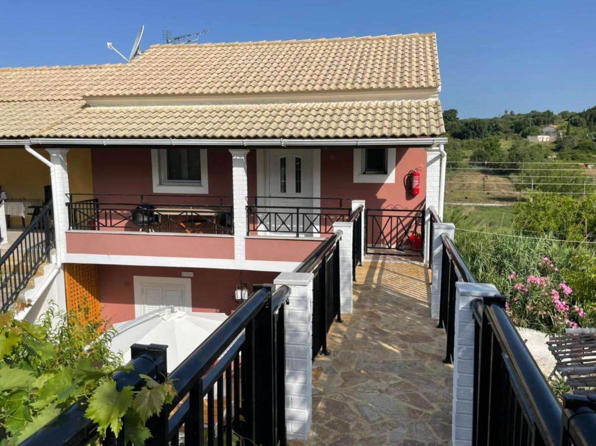 Ferienwohnung Angelika House 2 Marathiás Exterior foto